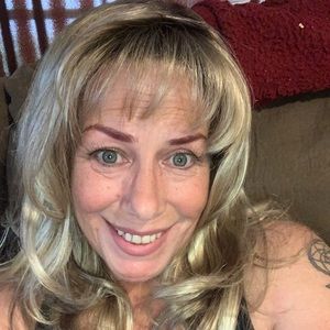 Meet your Posher, Donata